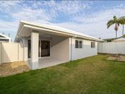 Modern 4 Bedroom Home in Margate – Perfect Location!