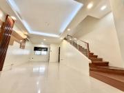 Modern 4 Bedroom House for Sale in Scout Area, Quezon...