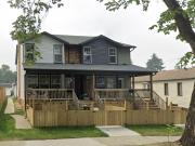Modern 4 Bedroom Upper Suite – 1 Month Free on 13 Month...