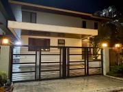 MODERN 4 BR HOUSE AT ACROPOLIS GREENS QC