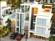 Modern 4 Storey Townhouse for Rent/Sale