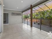 Modern 5 Bedroom Home with Ducted Air & Double Garage