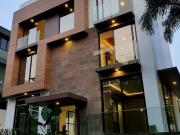 Modern 5 Bedroom House and Lot for Lease in McKinley...