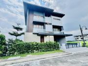 Modern 5 Bedroom House and Lot For Sale in Alabang West