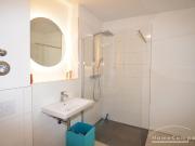 Modern and comfy flat with roof terrace in Neukölln,...