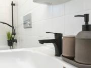 modern and cosy Apartment in Krefeld Fischeln near...