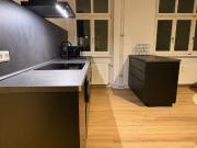 Modern and cozy apartment in the perfect location in...