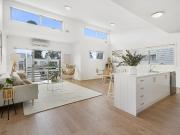 Modern and Low Maintenance Gem