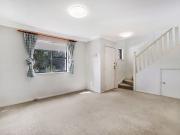 Modern and Spacious Townhouse 1 WEEK FREE RENT