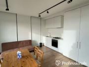 Modern and stylish 2 Bedroom home Fully furnished