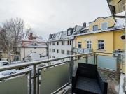 MODERN AND STYLISH 2 ROOM APARTMENT IN A GREEN AND SAFE...