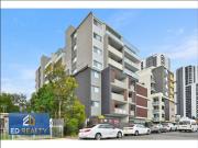MODERN APARTMENT