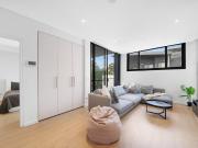 Modern apartment in new Tara Building