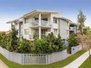 Modern Apartment in Prime Ascot Location