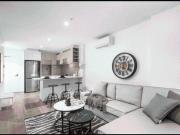 Modern Apartment in the Fifth