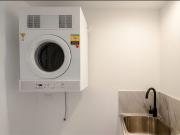 Modern Apartment in Zetland