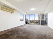 Modern Apartment Living in Prime St Kilda Road Location