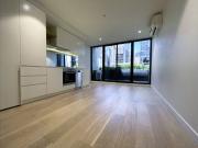 Modern Apartment Living with stacker in West Melbourne