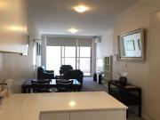 Modern Apartment – Riverside Location