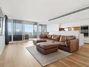 Modern Apartment with City Views in the Heart of Burswood