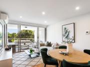 Modern apartment with intelligent layout near Waterloo Metro