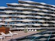 MODERN APARTMENT WITH RESORT STYLE LIVING