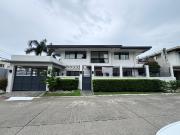 Modern asian house & lot / DACCA BF Homes