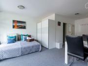 Modern, bright & comfortable 1 room apartment, floor to...