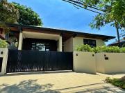Modern Bungalow House and Lot for Sale in Ayala Alabang...
