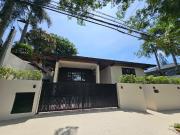 MODERN BUNGALOW HOUSE AND LOT IN AYALA ALABANG MUNTINLUPA