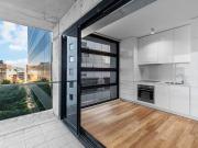 Modern Central Sydney Living on the Fringe of Hyde Park