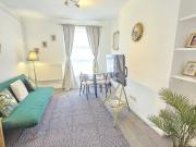 Modern Charming 1 Bed Flat Camden