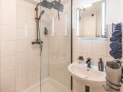 Modern & Chic Studio Apartment in Essen Apartment 53,...