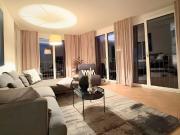 MODERN CITY LIFE IN A PEACEFUL LOCATION BY A LAKE