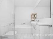 Modern City Living Walk to Everything!