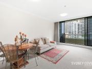 MODERN CITY LIVING WITH EXPANSIVE VIEWS IN STAMFORD ON KENT