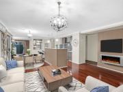 Modern Comfort and Family Convenience in Prime Wyndham...