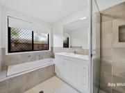 Modern Comfort and Family Friendly Living in Stoneleigh...