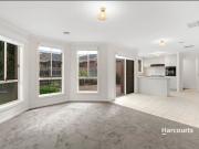 Modern Comfort and Space in a Sought After Neighbourhood