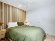 Modern Comfort & Coastal Convenience in Port Melbourne