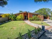 Modern Comfort in a Quiet Court Location