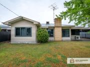 Modern Comfort in Horsham West