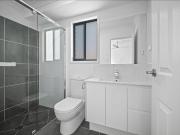 Modern Comfort in the Heart of Flagstone
