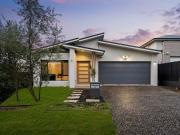 Modern Comfort, Low Maintenance, and a Lifestyle Location