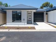 Modern Comfort & Low Maintenance Living!