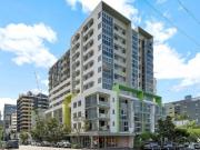 Modern Studio in the Heart of South Brisbane –...