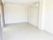 Modern & Comfortable 3 Bedroom Home in Hassall Grove