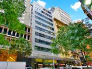 MODERN COMMERCIAL SUITE WITH FITOUT AND EXCELLENT LIGHT!