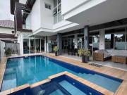 Modern Contemporary House with 7 br, 3 flexi room and...