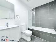 Modern & Convenient 3 Bedroom plus study Unit in Vibrant...